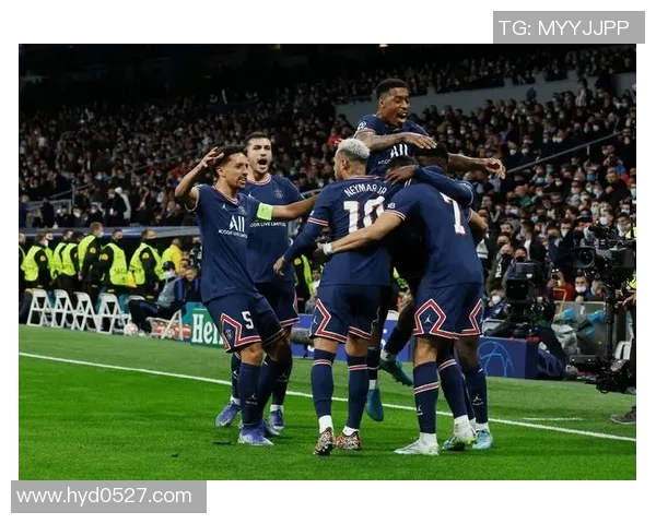 皇马与巴黎赛前分析两队状态与战术对决展望